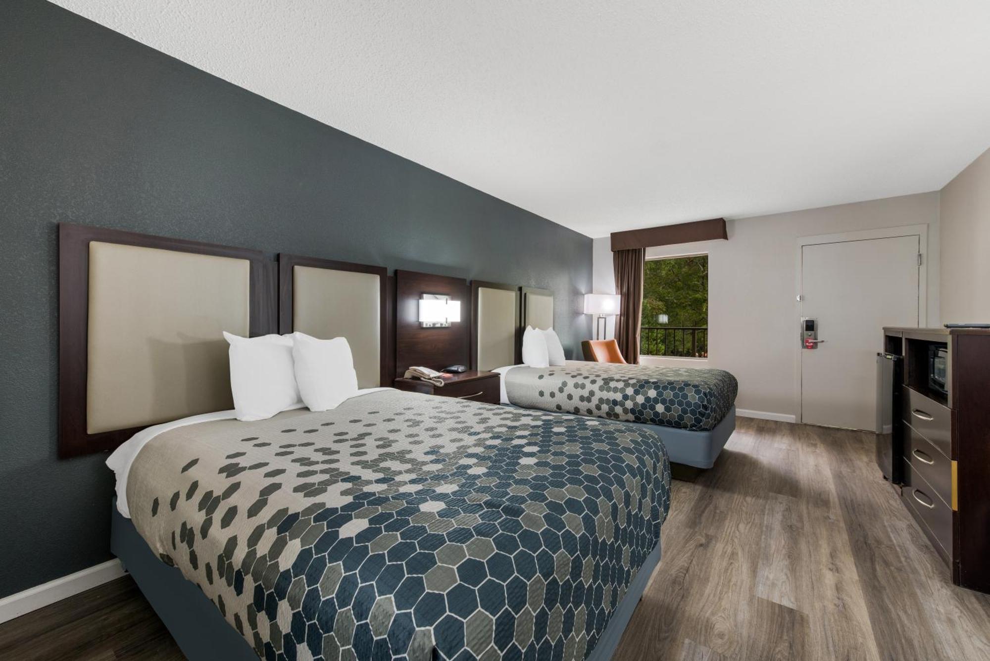 Econo Lodge Cheraw Market Street Екстериор снимка