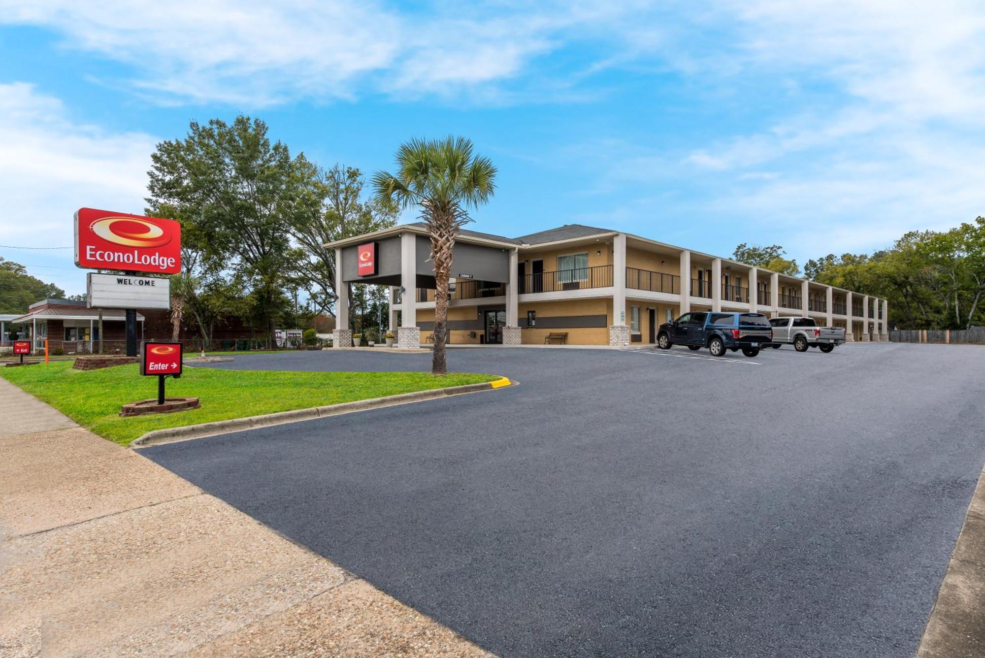 Econo Lodge Cheraw Market Street Екстериор снимка